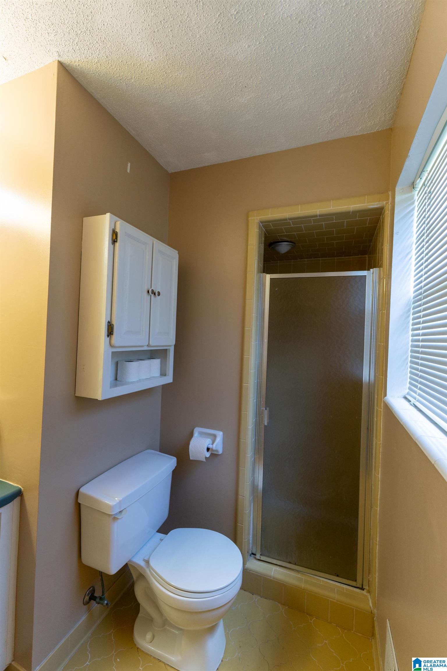 704 Hilltop Road Warrior, AL 35180 - Photo 22 of 56