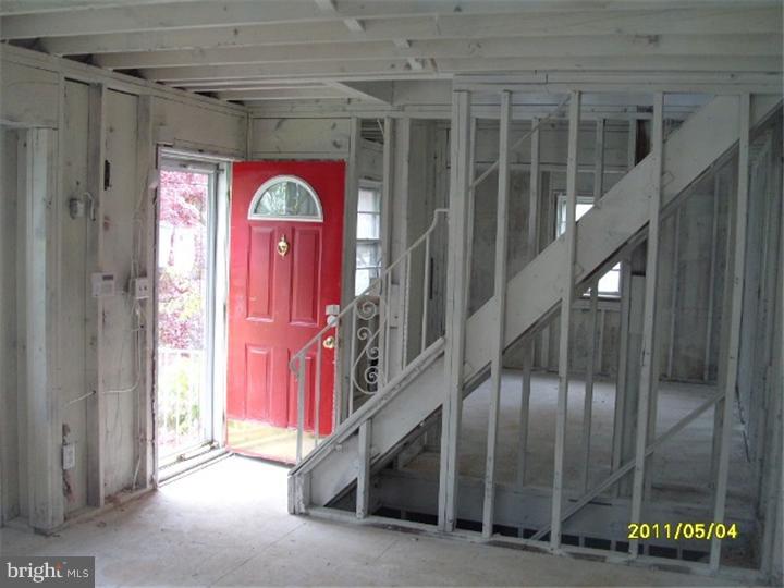 54 Rosedale Avenue Ewing, NJ 08638 - Photo 3 of 14 Gallery Image 3