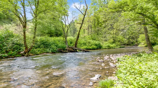 $499,999 | 16 Caddis Court, Marshall, NC 28753