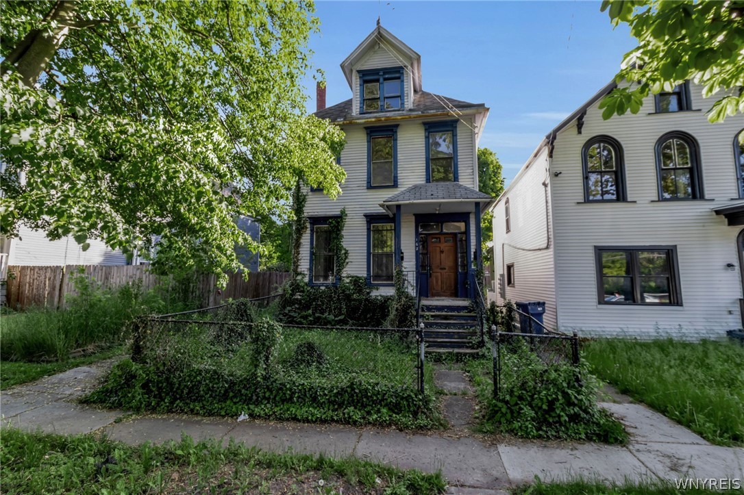 162 Normal Avenue Buffalo, NY 14213 - Photo 3 of 40