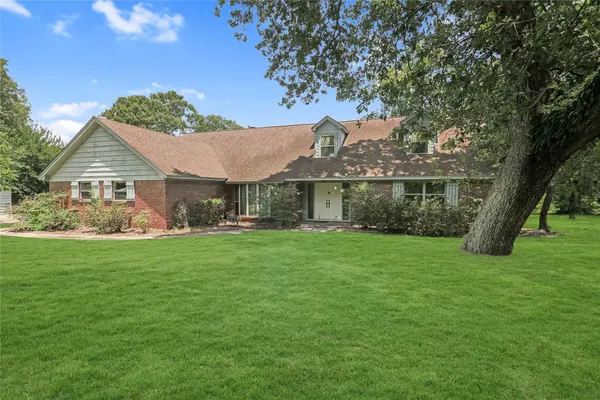 $675,000 | 22902 Kobs Road, Tomball, TX 77377