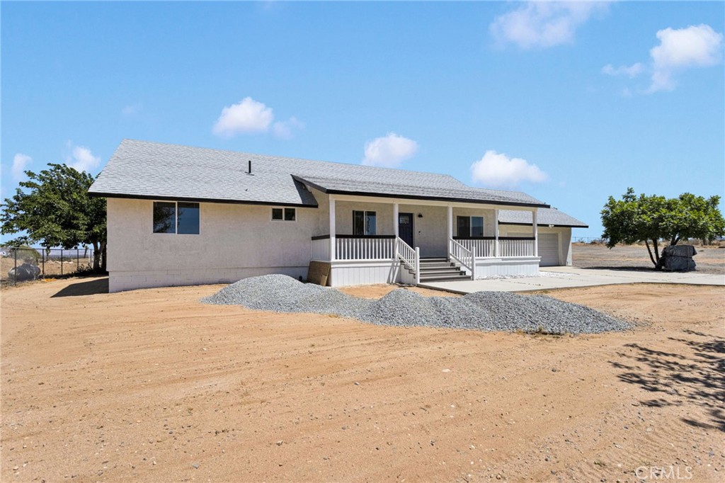 8038 Begonia Road Phelan, CA 92371 - Photo 3 of 49
