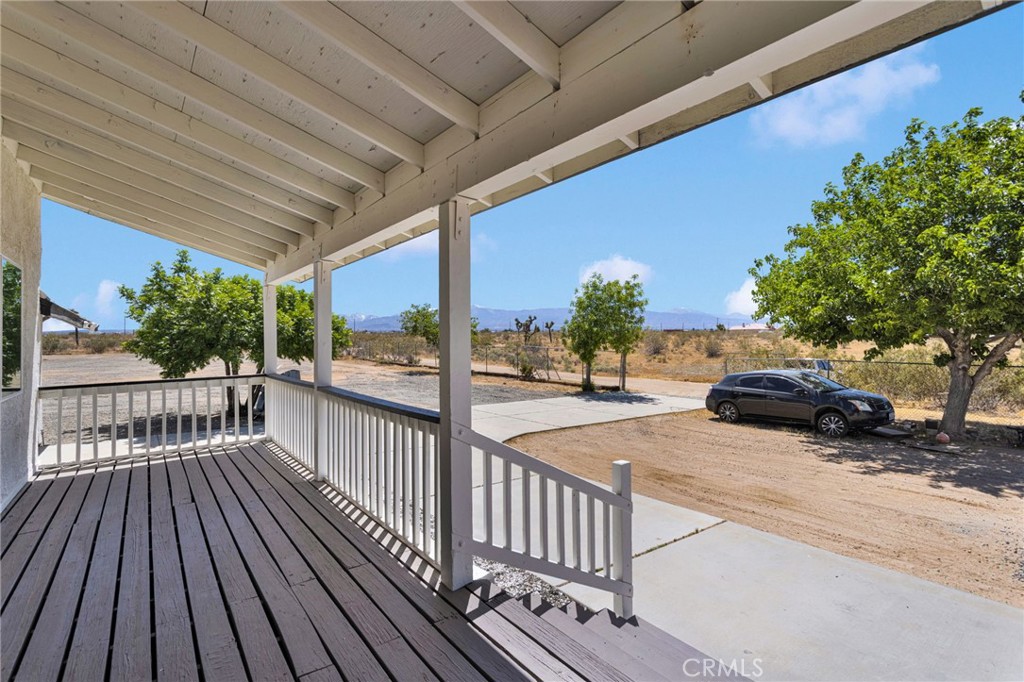 8038 Begonia Road Phelan, CA 92371 - Photo 5 of 49