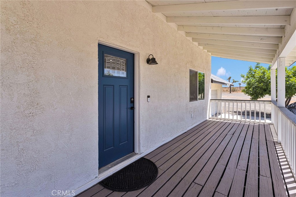 8038 Begonia Road Phelan, CA 92371 - Photo 6 of 49