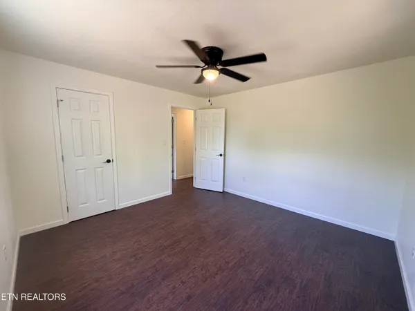 $249,900 | 135 Frank Tinch Road, Jamestown, TN 38556