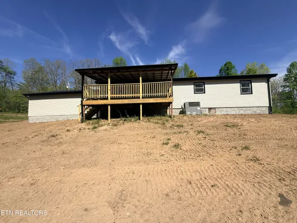 $249,900 | 135 Frank Tinch Road, Jamestown, TN 38556