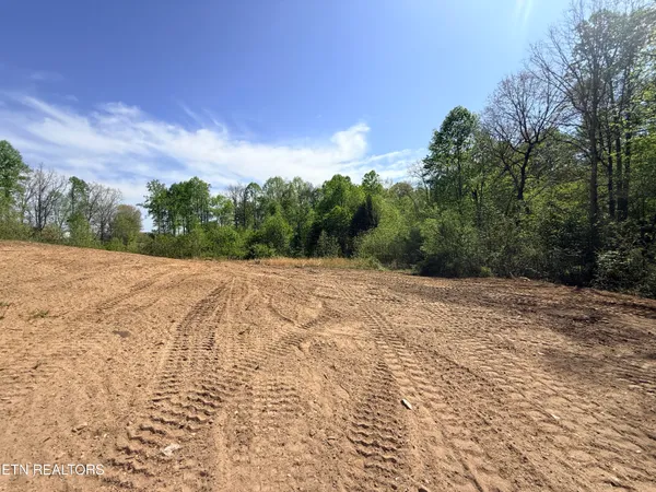 $249,900 | 135 Frank Tinch Road, Jamestown, TN 38556