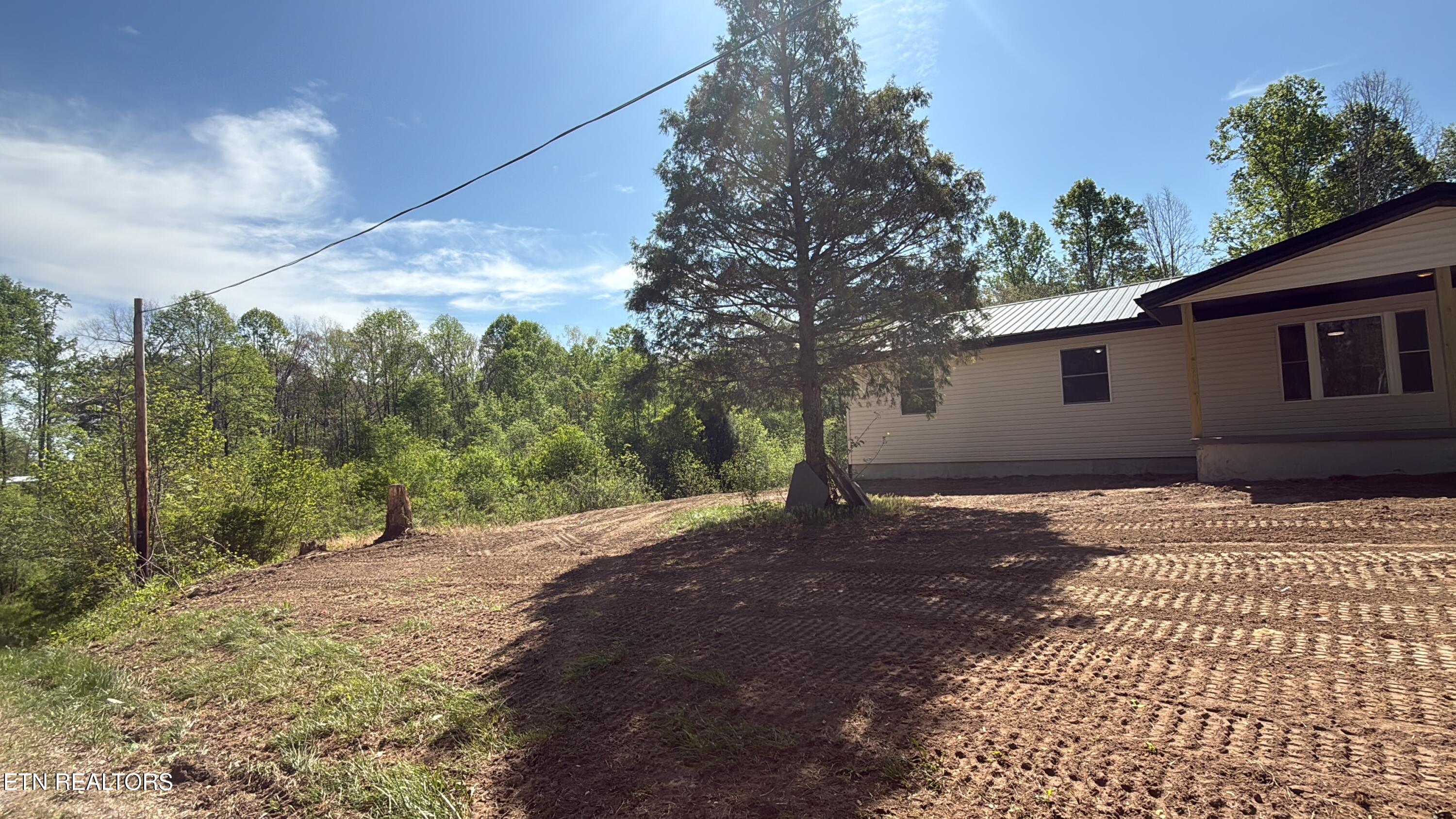 135 Frank Tinch Road Jamestown, TN 38556 - Photo 7 of 33 IMG_3425 - Copy