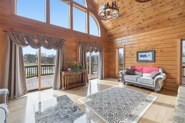 $775,000 | 3245 Cedar Falls Road, Bonne Terre, MO 63628