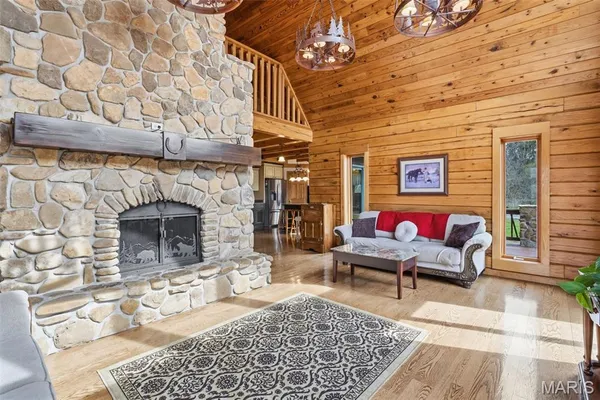 $775,000 | 3245 Cedar Falls Road, Bonne Terre, MO 63628