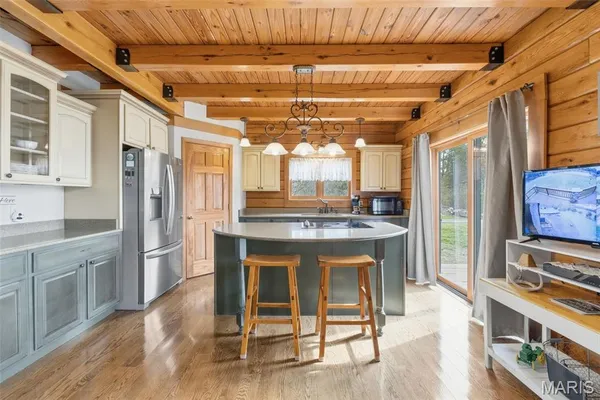 $775,000 | 3245 Cedar Falls Road, Bonne Terre, MO 63628