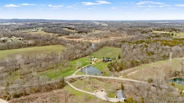 $775,000 | 3245 Cedar Falls Road, Bonne Terre, MO 63628