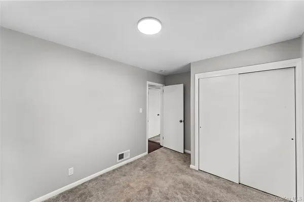 $699,000 | 6 Valley View Terrace, Suffern, NY 10901