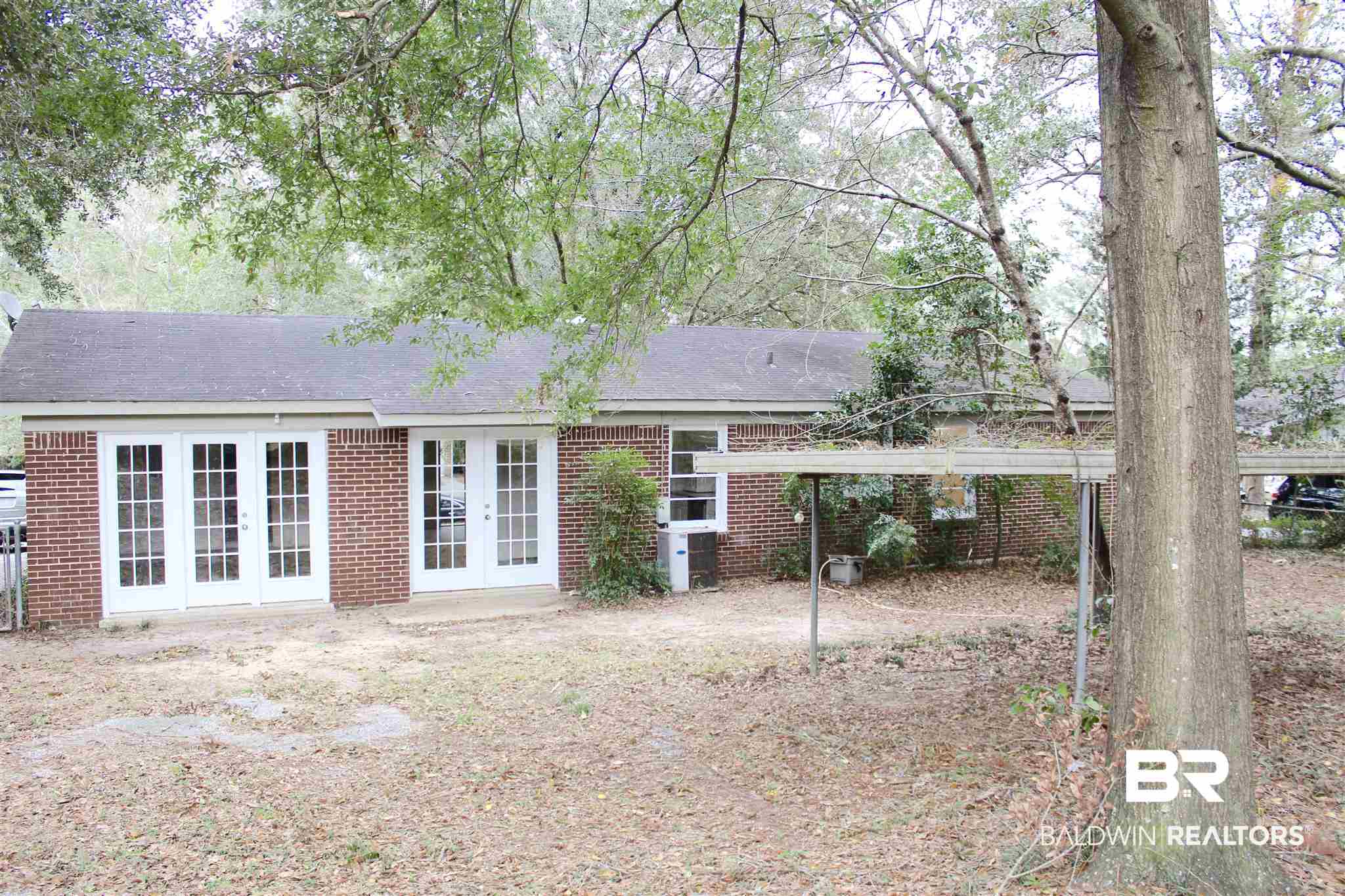 201 Glen Oaks Road Mobile, AL 36608 - Photo 18 of 21 FENCED