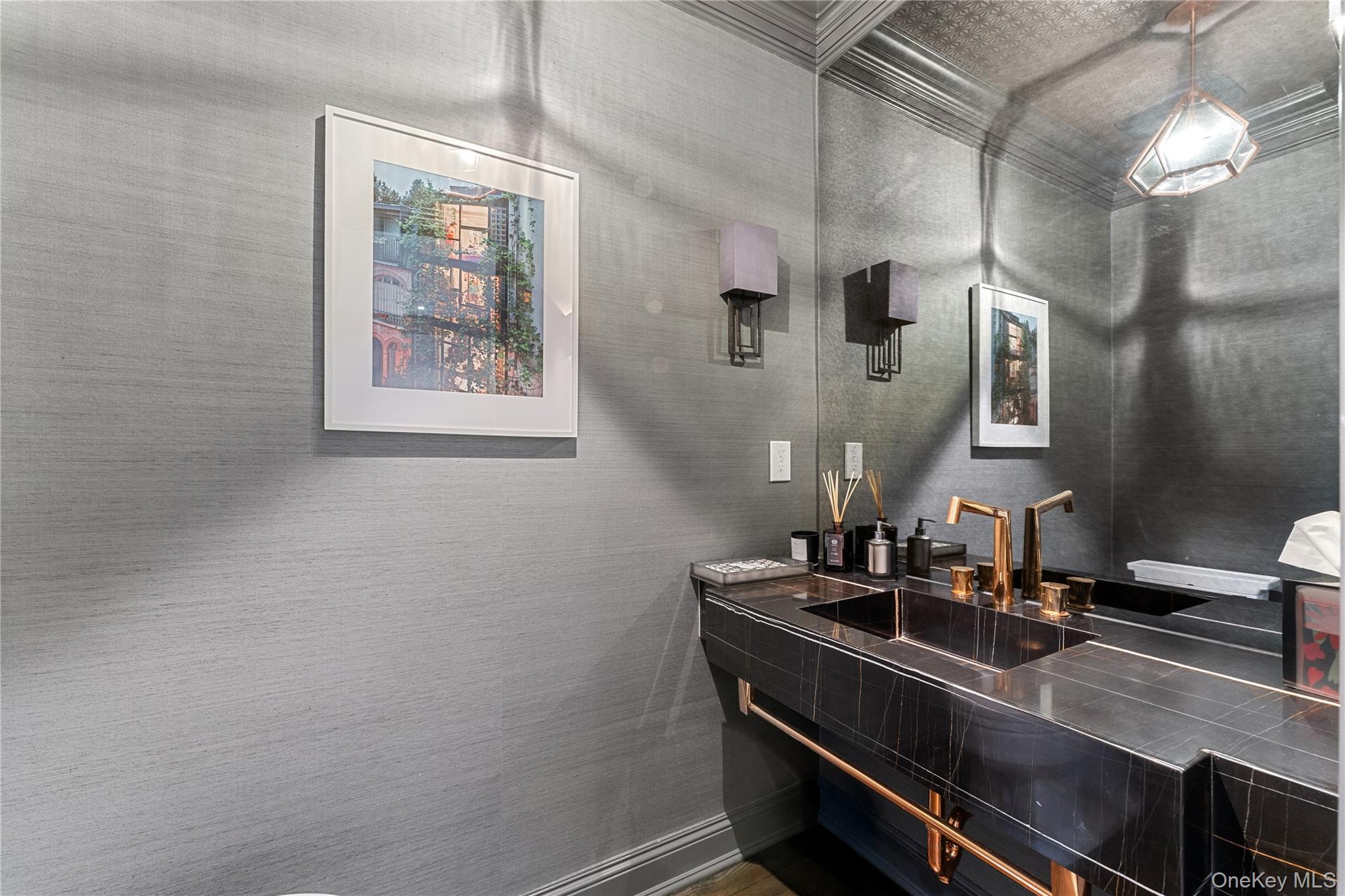 8 Richbell Road Scarsdale, NY 10583 - Photo 26 of 45 a bathroom with a sink and a mirror