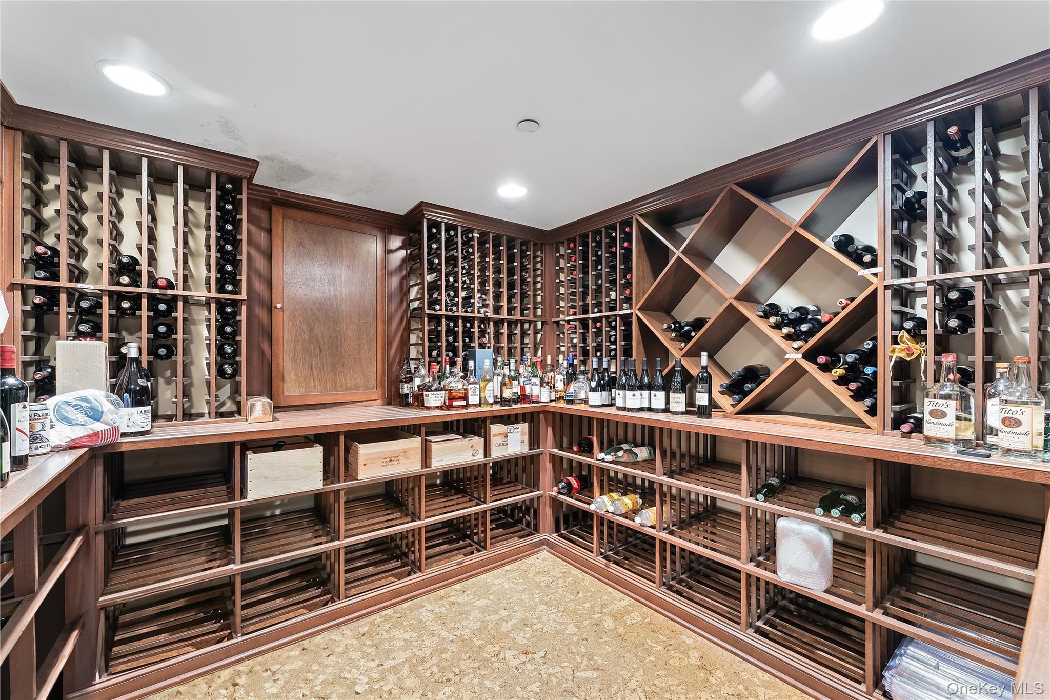 8 Richbell Road Scarsdale, NY 10583 - Photo 41 of 45 a view of an empty room with wooden floor