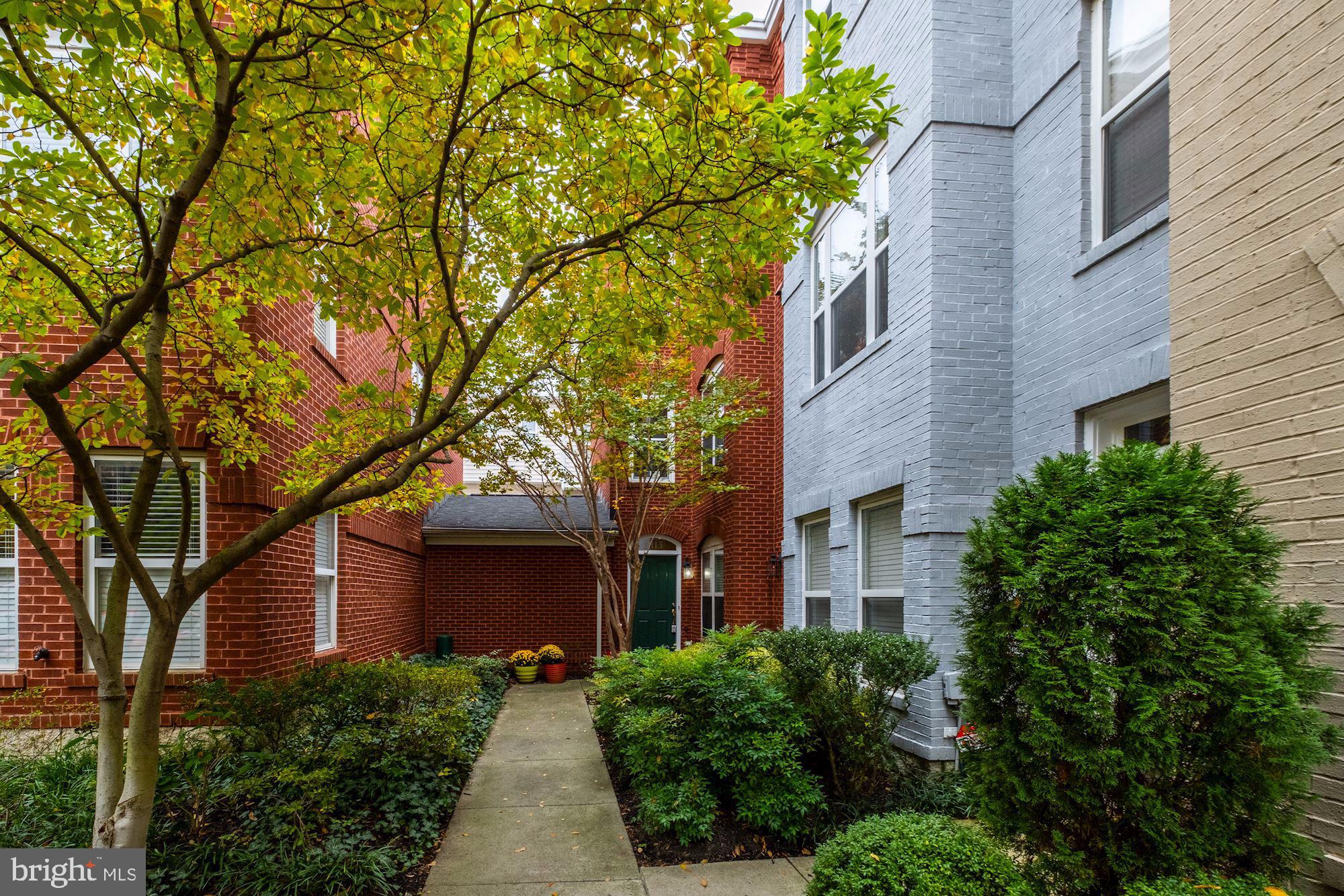 2113 12th Place Northwest Washington, DC 20009 - Photo 1 of 35