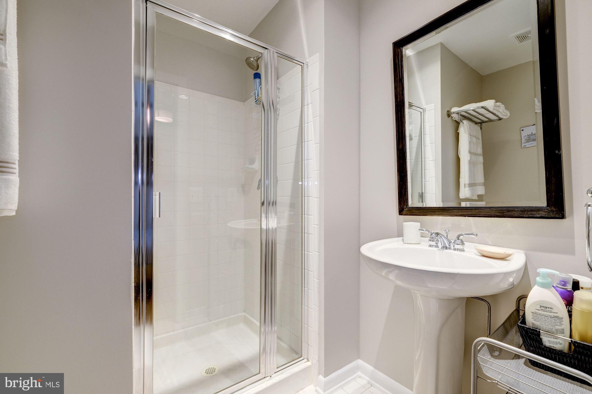 2113 12th Place Northwest Washington, DC 20009 - Photo 27 of 35