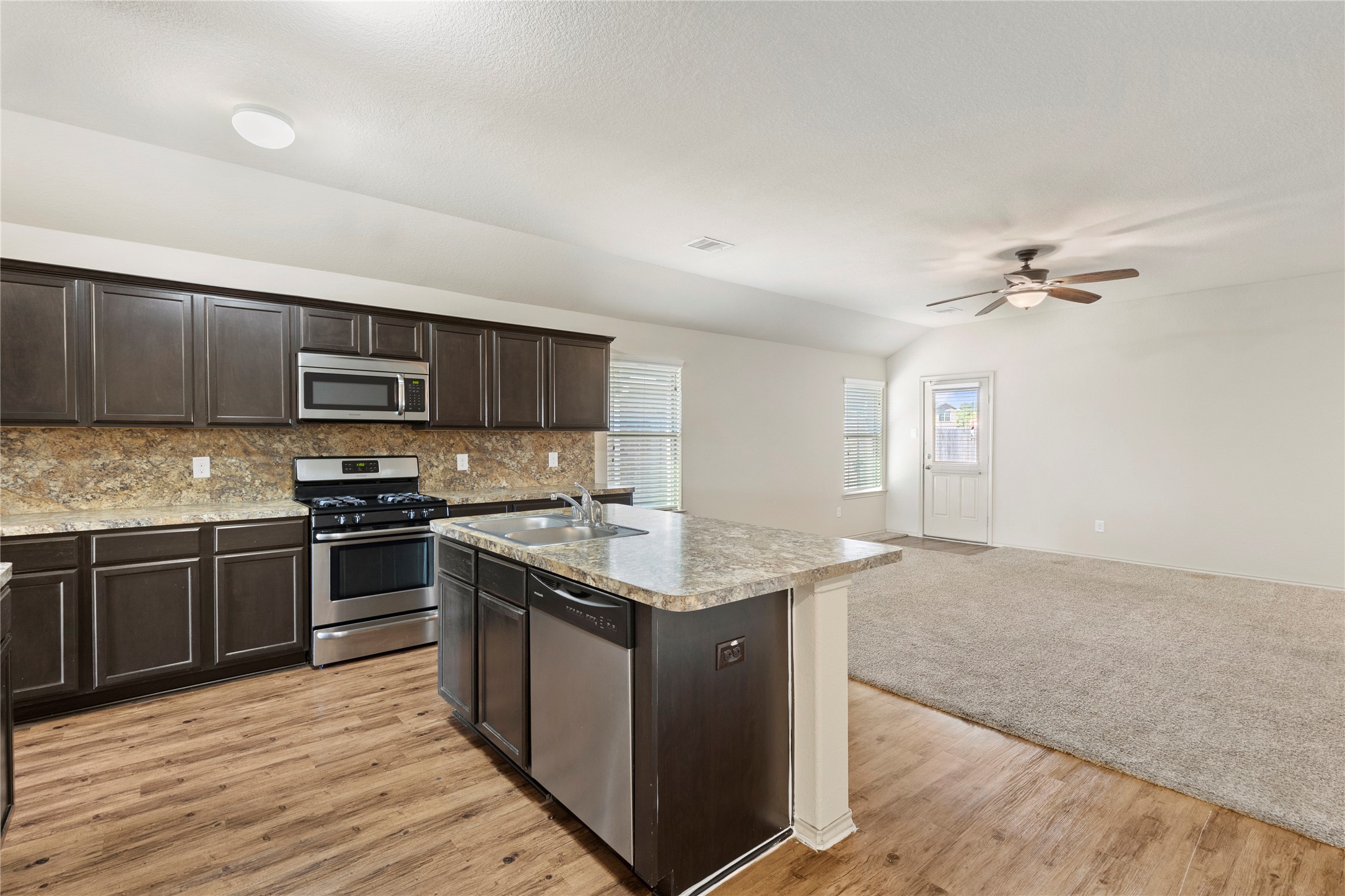 24407 Pigeon Berry Drive Spring, TX 77373 - Photo 9 of 34