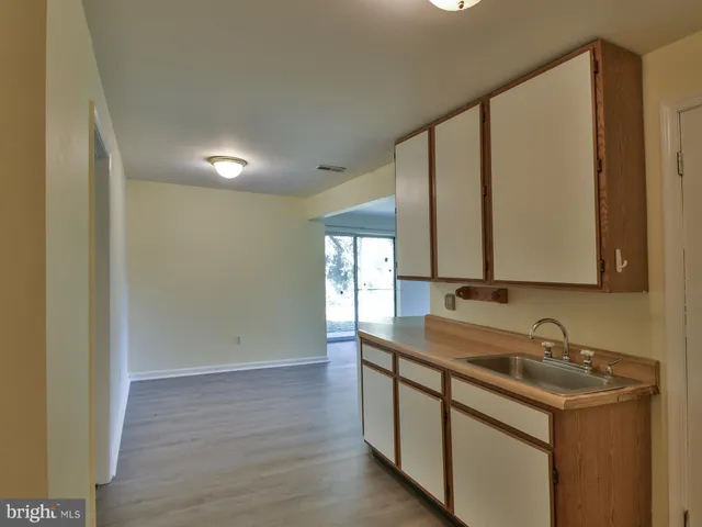 $750,000 | 7906 Kara Court, Greenbelt, MD 20770