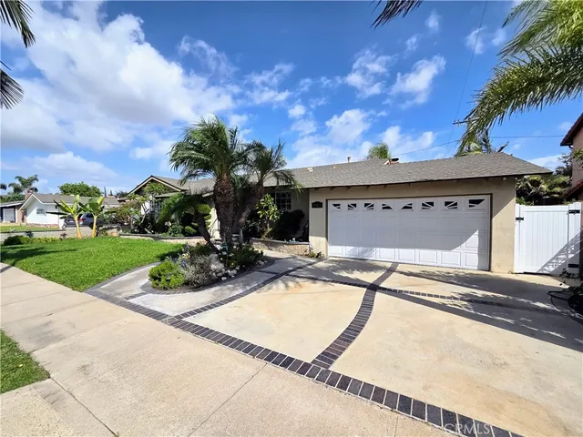 $3,995 | 10422 South Oakhaven Drive, Stanton, CA 90680