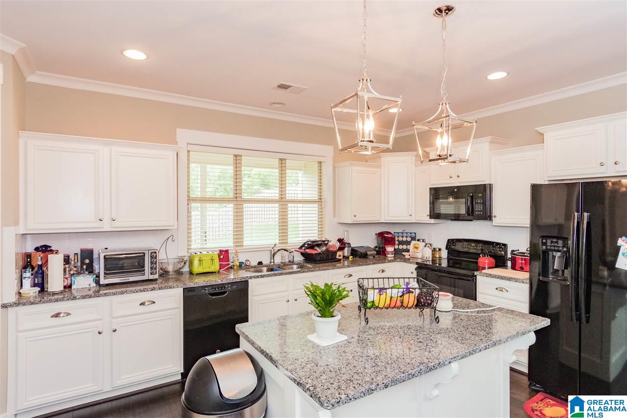 5234 Meadow Ridge Trail Bessemer, AL 35022 - Photo 9 of 26 Gallery Image 9
