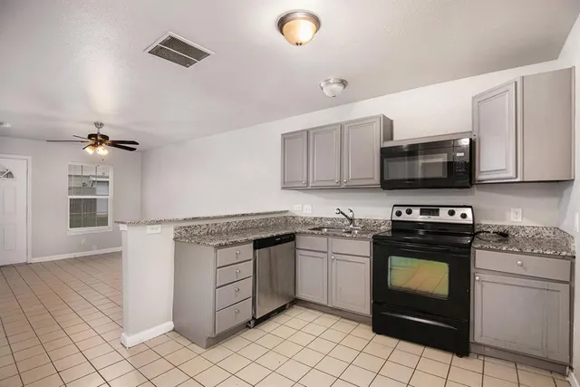 $885 | 4940 Flamingo Road, Fort Worth, TX 76119