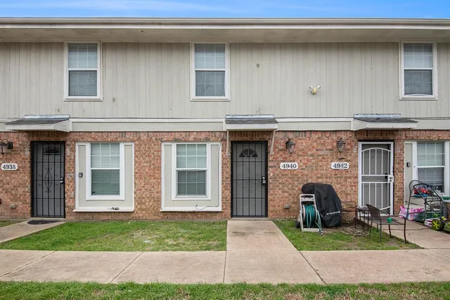 $885 | 4940 Flamingo Road, Fort Worth, TX 76119