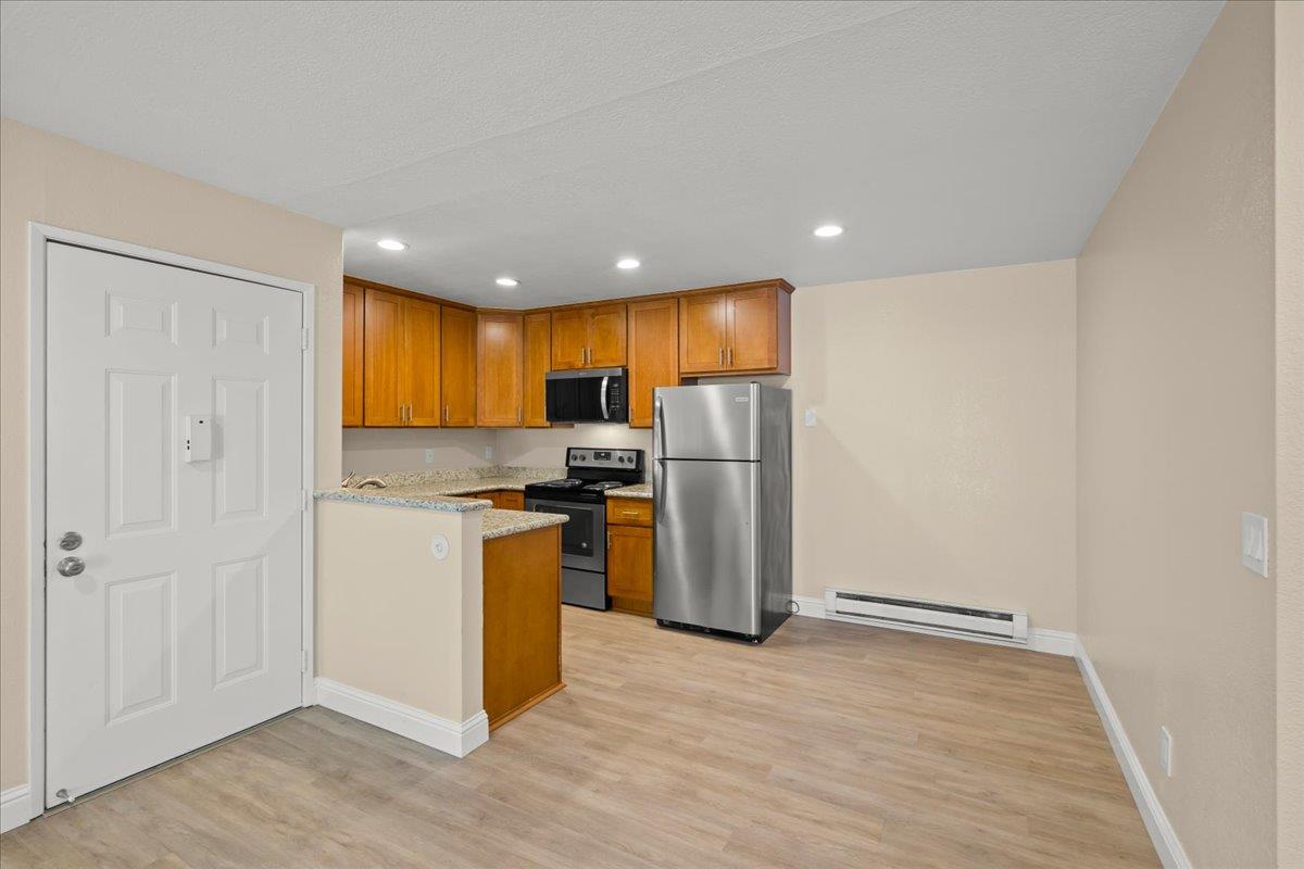 16424 Foothill Boulevard Castro Valley, CA 94578 - Photo 12 of 24