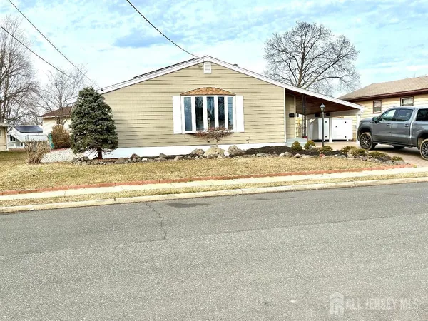 $637,900 | 42 Boulevard East, Old Bridge, NJ 07735