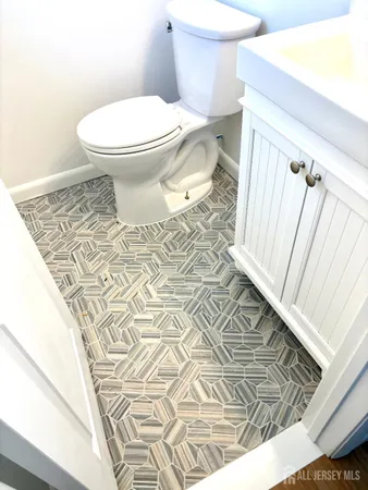 $637,900 | 42 Boulevard East, Old Bridge, NJ 07735