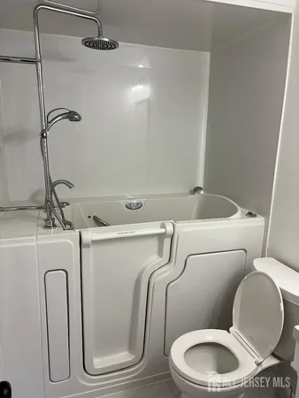 $637,900 | 42 Boulevard East, Old Bridge, NJ 07735