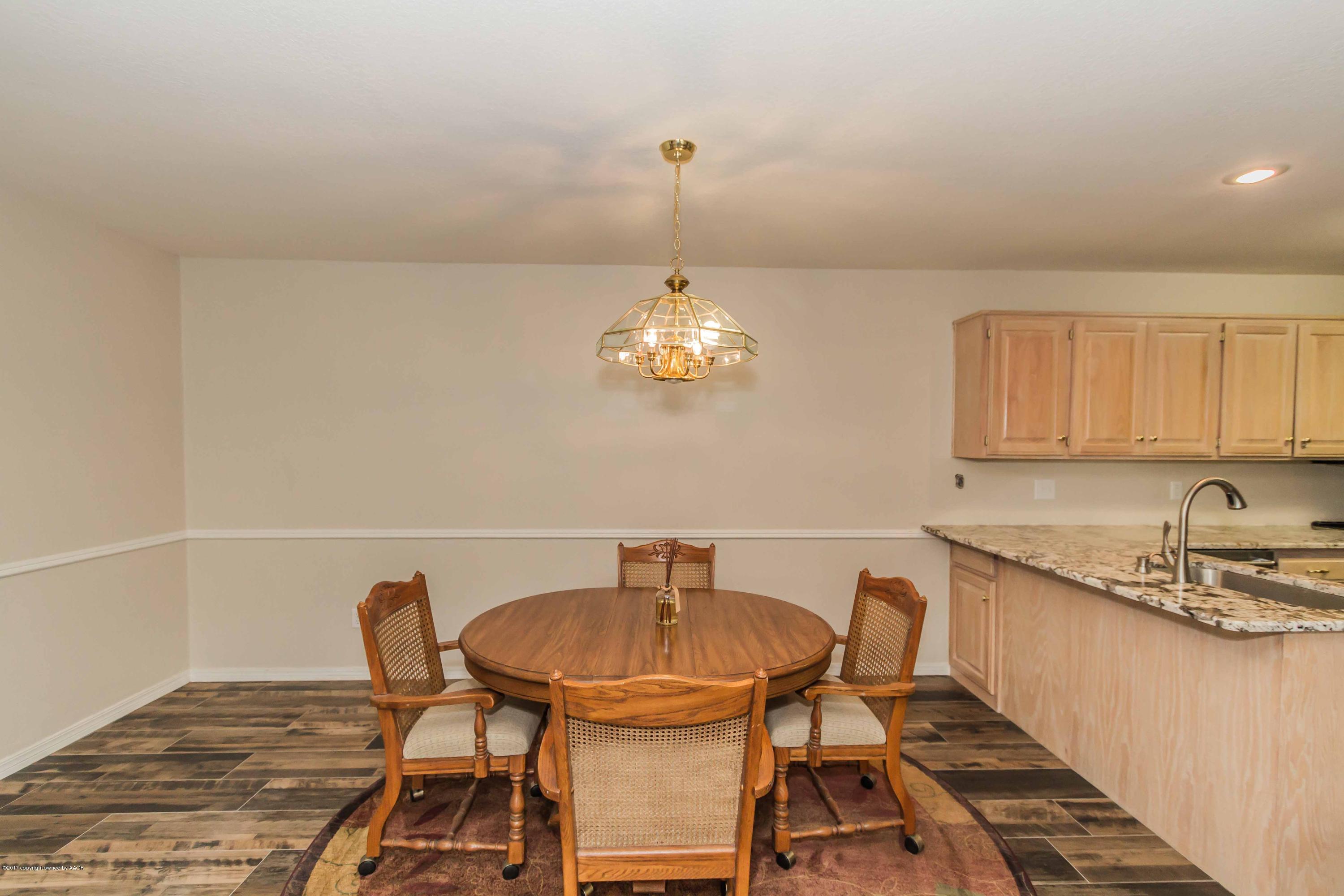 3123 Hobbs Road Amarillo, TX 79109 - Photo 12 of 38 DINING VIEW 3