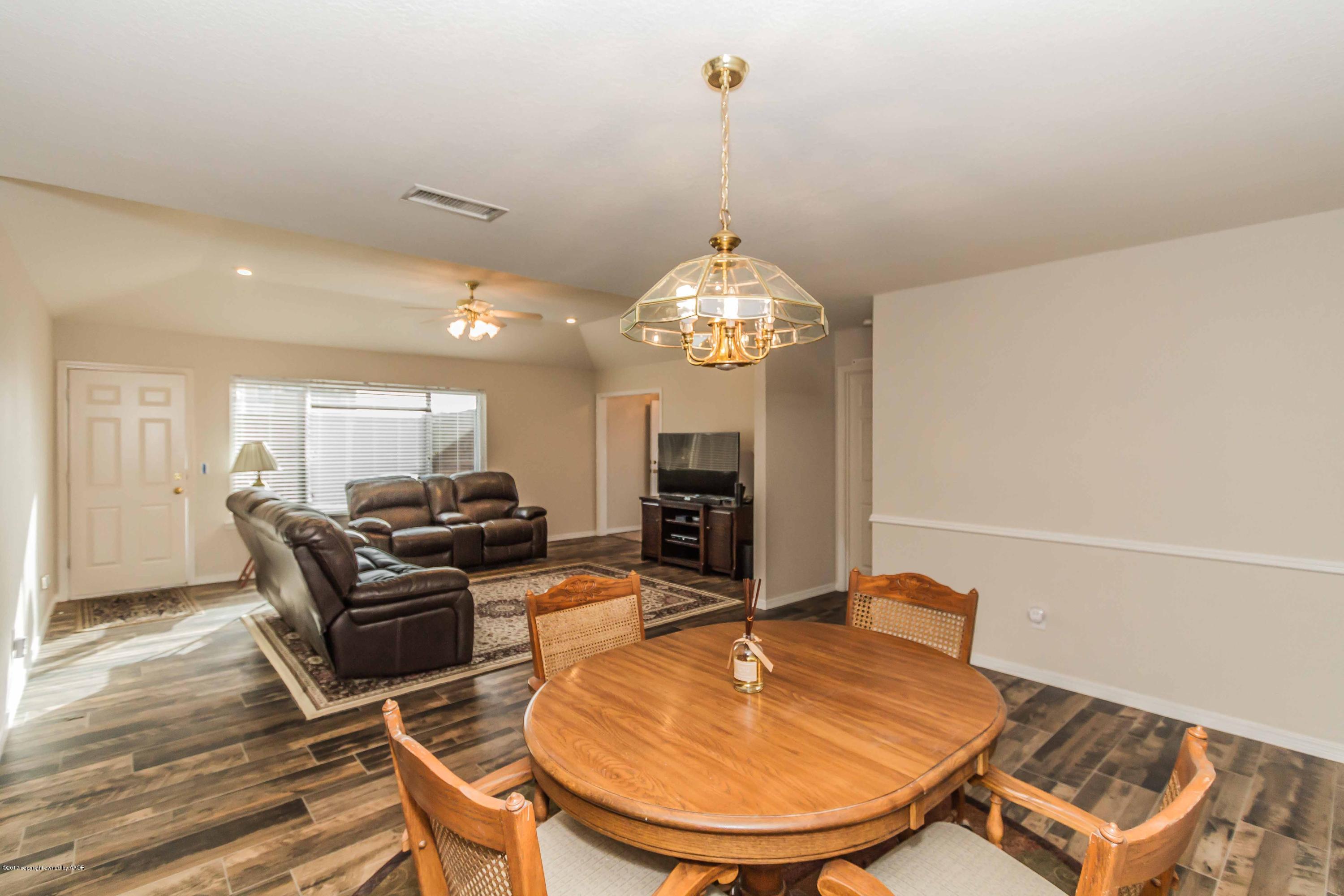 3123 Hobbs Road Amarillo, TX 79109 - Photo 10 of 38 DINING VIEW 2