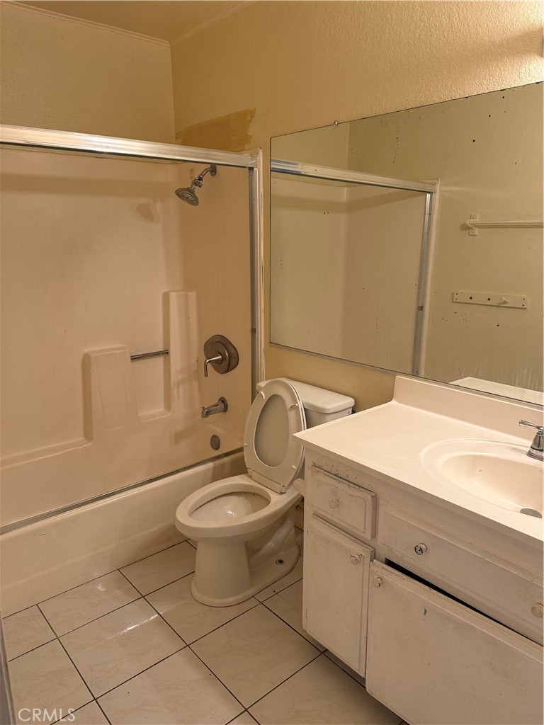 8172 Larson Avenue, Unit 2 Garden Grove, CA 92844 - Photo 14 of 16 Upstairs Bathroom