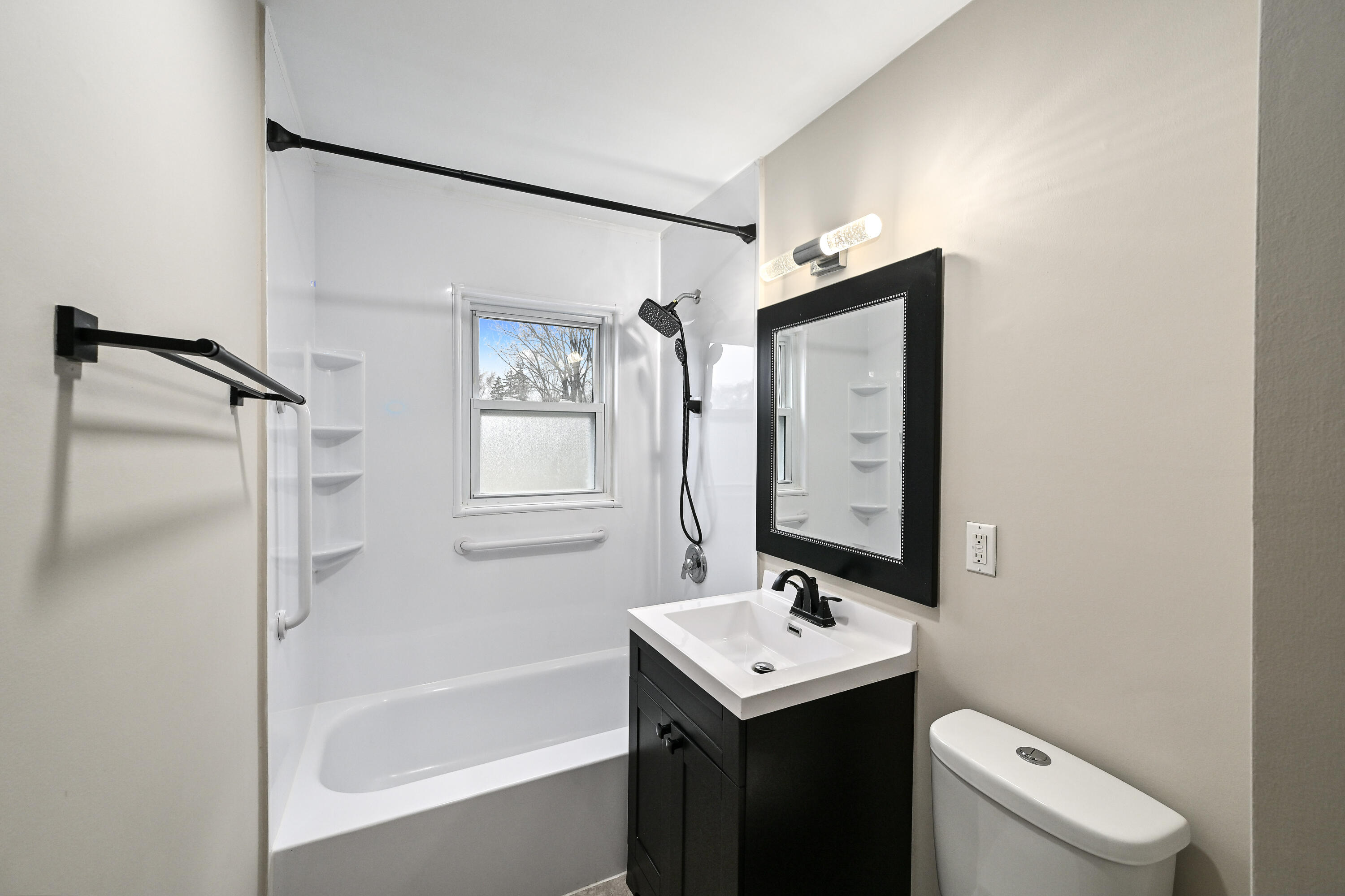 13640 West Burleigh Road Brookfield, WI 53005 - Photo 20 of 40 Fantastically Updated Full Bath