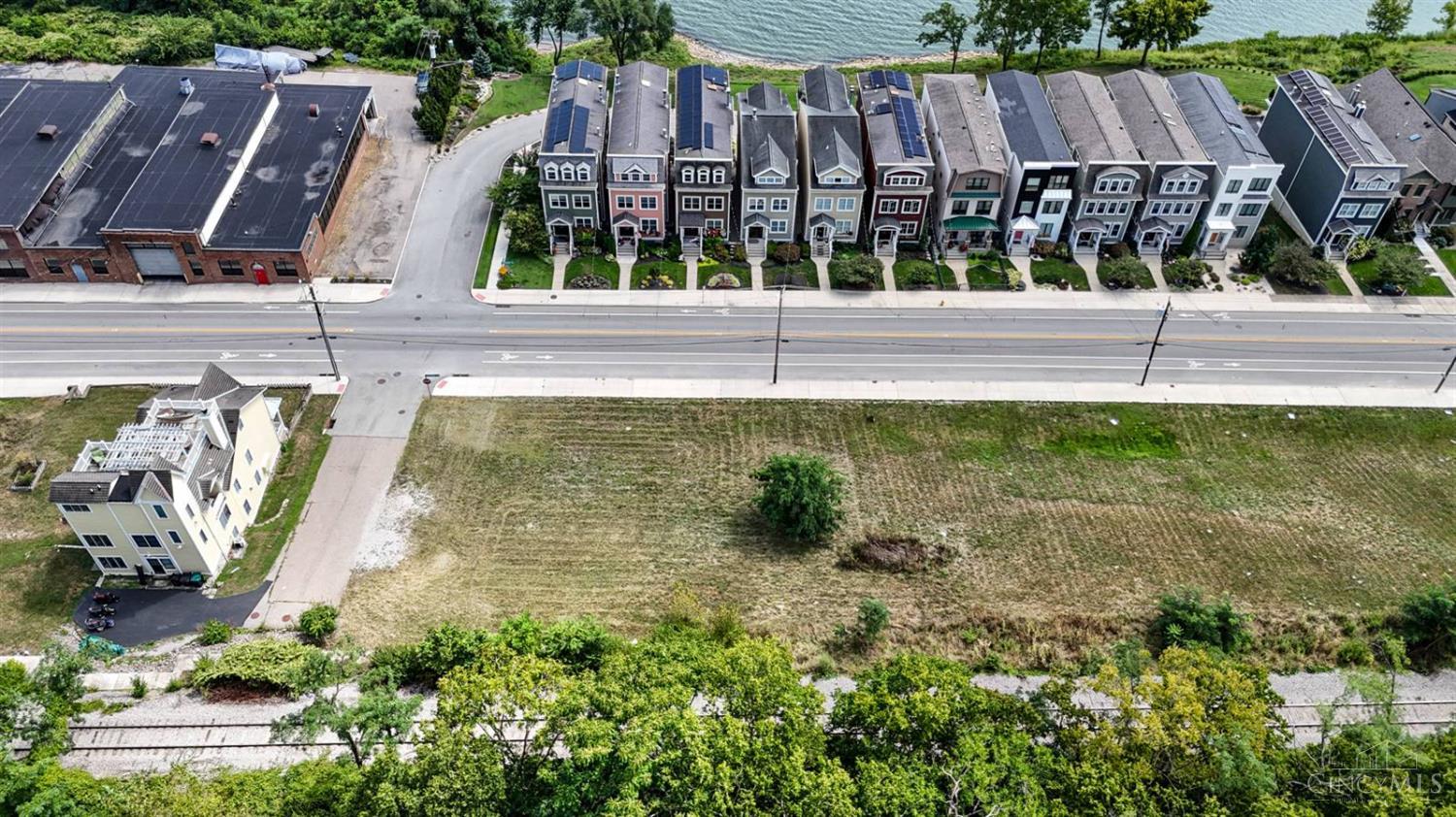 1932 Riverside Drive Cincinnati, OH 45202 - Photo 4 of 10