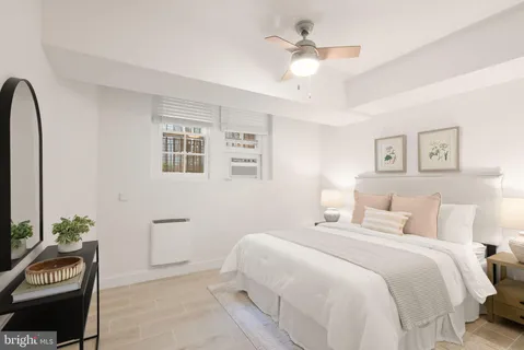 $320,000 | 3039 Macomb Street Northwest, Unit 2A, Washington, DC 20008