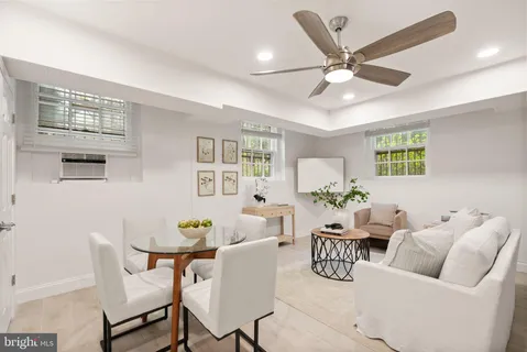 $320,000 | 3039 Macomb Street Northwest, Unit 2A, Washington, DC 20008