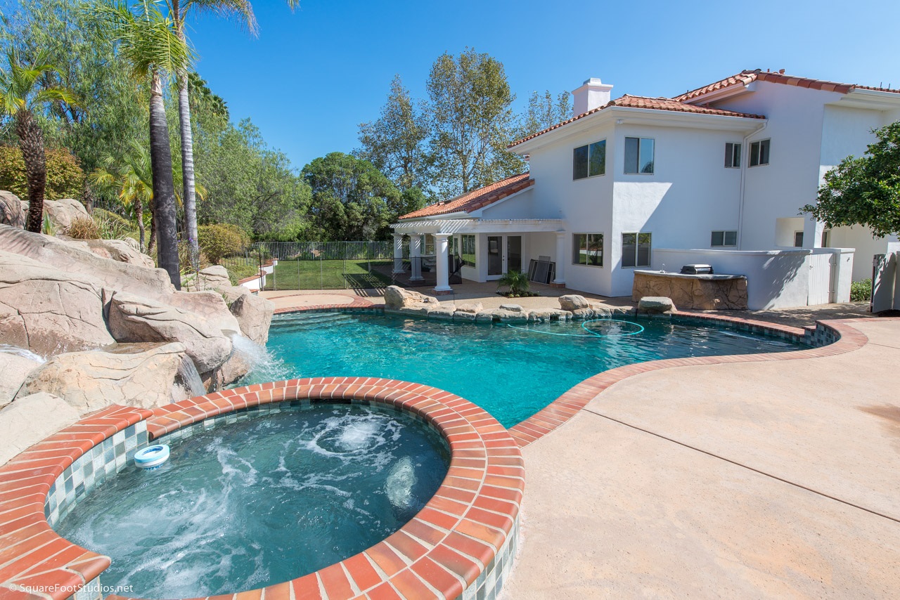 411 Park Ranch Place Escondido, CA 92025 - Photo 4 of 25