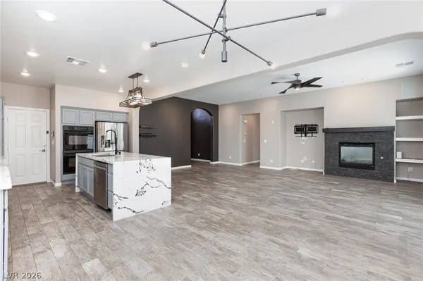 $3,700 | 10378 Grizzly Forest Drive, Las Vegas, NV 89178