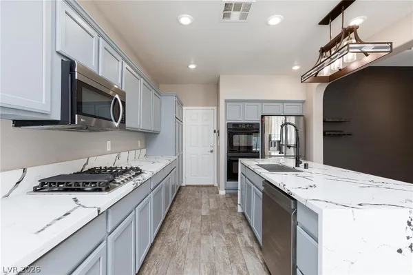 $3,700 | 10378 Grizzly Forest Drive, Las Vegas, NV 89178