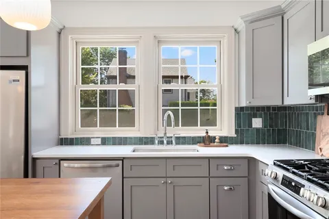 $899,000 | 294 Cole Avenue, Providence, RI 02906