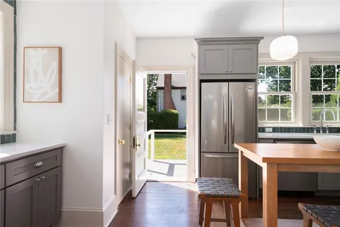 $899,000 | 294 Cole Avenue, Providence, RI 02906