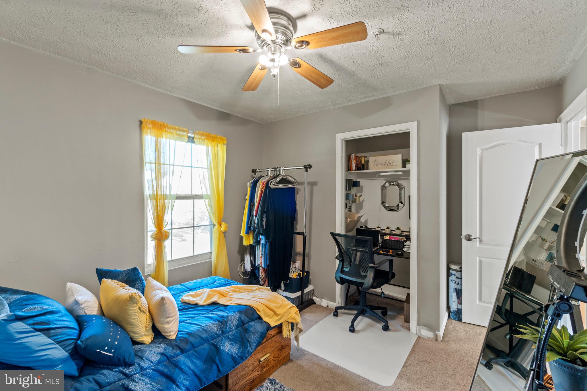 6435 Forest Road Cheverly, MD 20785 - Photo 16 of 46 Bedroom 2 with office set-up