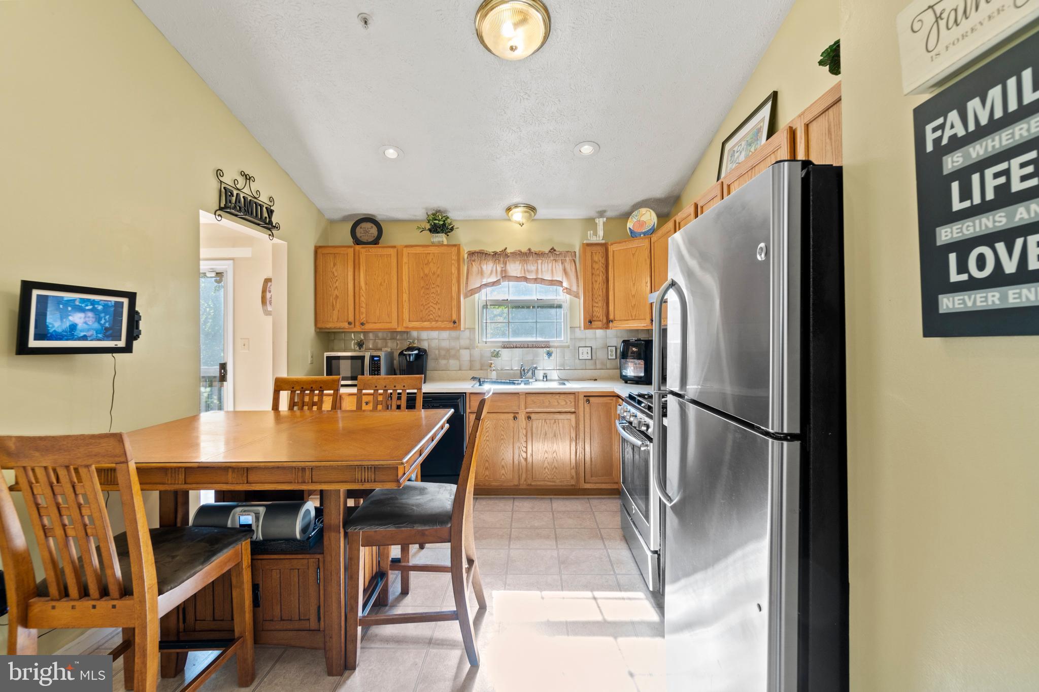 6435 Forest Road Cheverly, MD 20785 - Photo 22 of 46 Kitchen with recessed lighting