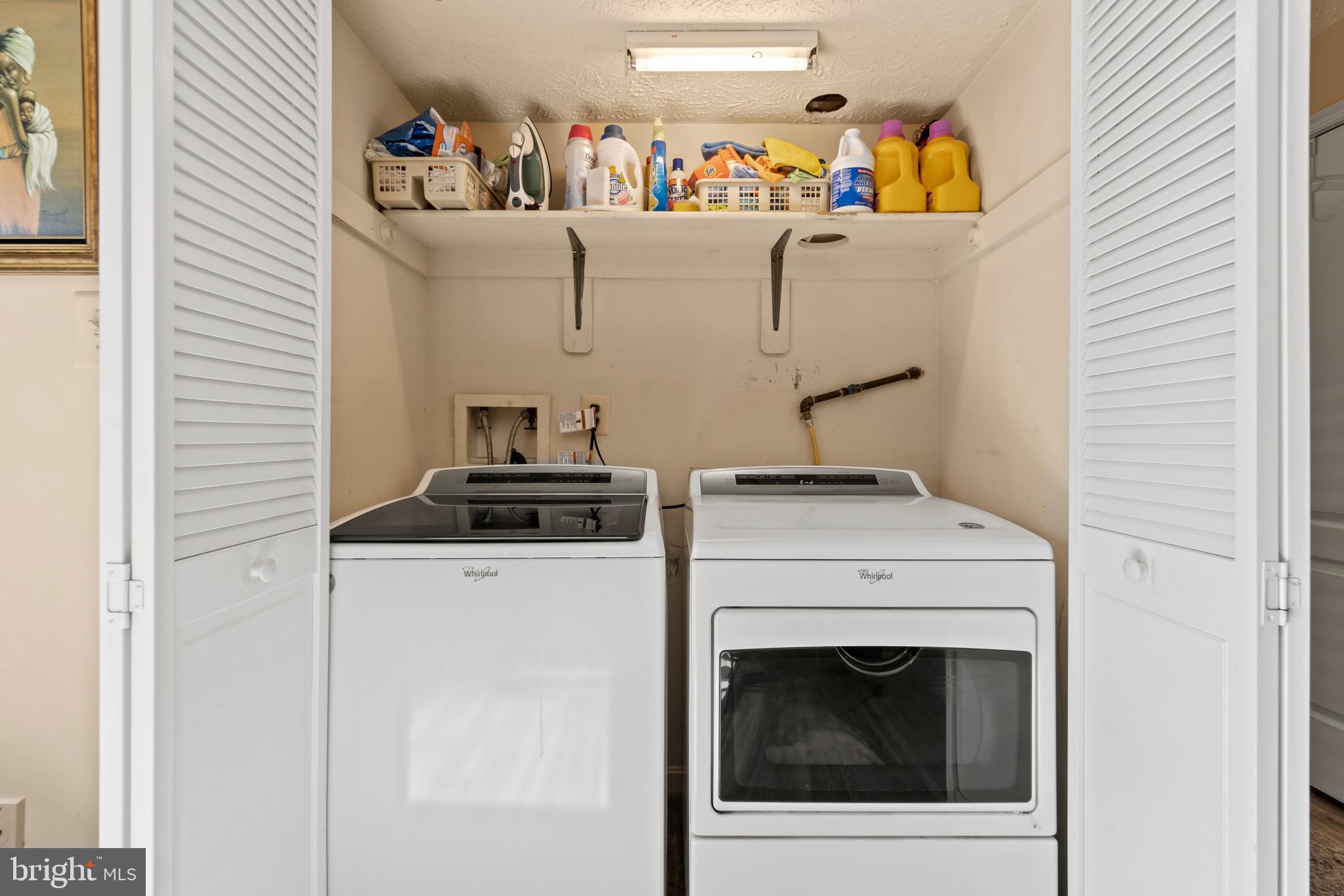 6435 Forest Road Cheverly, MD 20785 - Photo 25 of 46 LL- Laundry room with Washer and Dryer