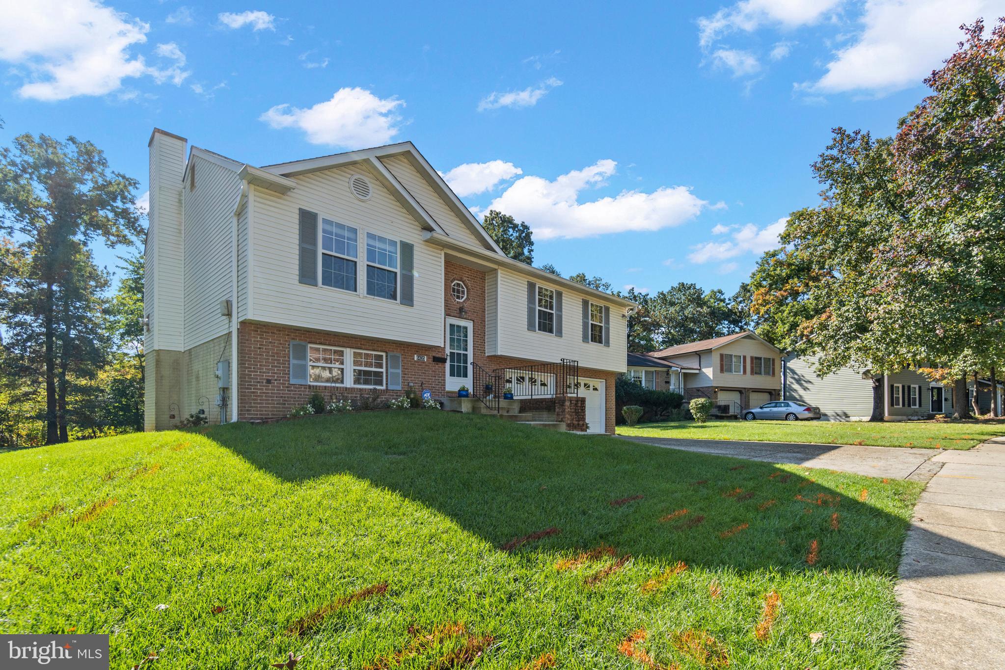 6435 Forest Road Cheverly, MD 20785 - Photo 4 of 46 Beautiful front yard