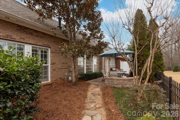 $620,000 | 10413 Blairbeth Street, Charlotte, NC 28277