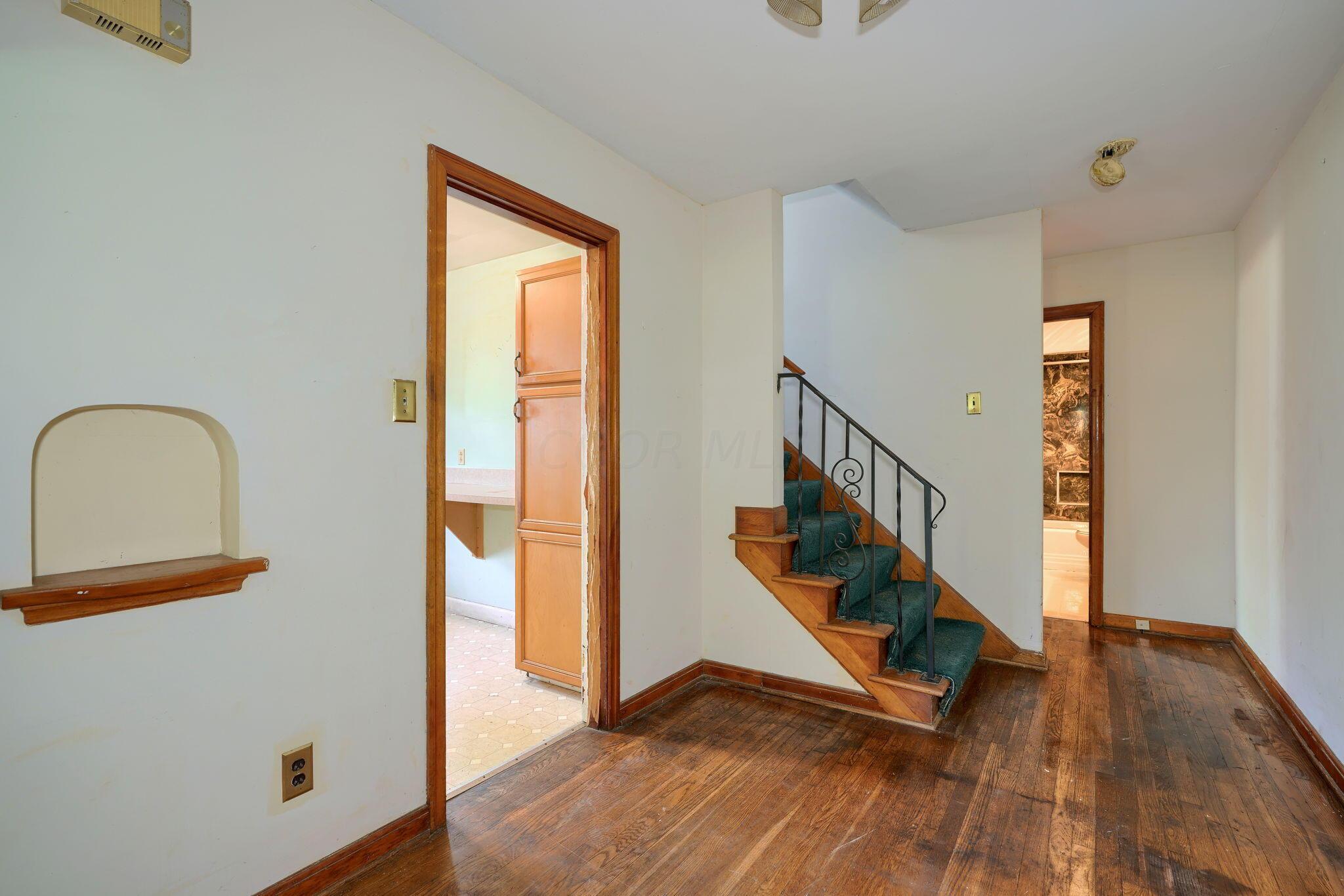 2746 Ruhl Avenue Columbus, OH 43209 - Photo 22 of 49 2746-2748 Ruhl Ave (66)